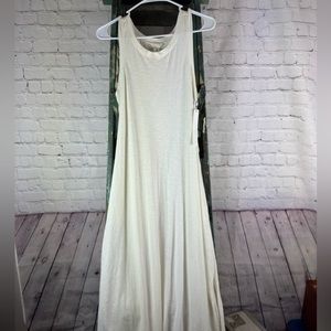 Casalon dress. White. Long